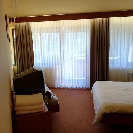 Hotel Trojane, Inspiration Of The Green Retreat Buitenkant foto